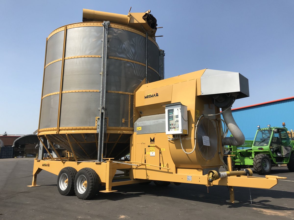 McArthur_Agri's tweet photo. AVAILABLE NOW! Mecmar mobile grain drier, 32 tonne batch capacity, 2004, only 1,300 hours, tractor driven, oil fired, gravity empty to both sides. Ready for harvest. Call 01724 747110 or email info@mcagri.co.uk for more details. #harvest20 #graindryers #graindriers https://t.co/cjLQXpWMEG