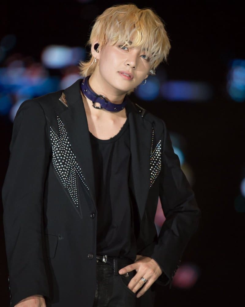 Thread by @somniatae, blonde mullet taehyung, a very needed thread: he's  literally an anime character. [...]