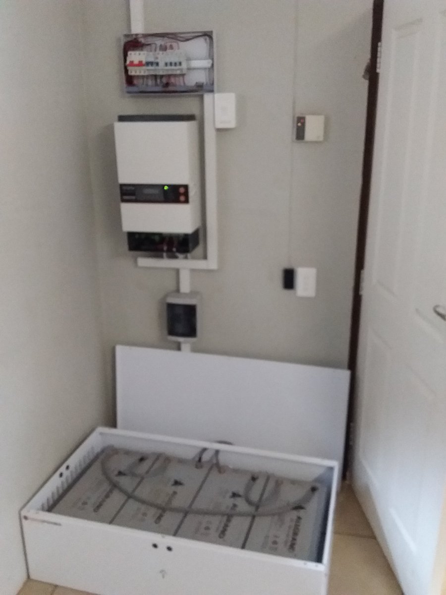 OwTee_Grafix's tweet photo. I really need to get a qualification plus a wiremans license. Thanks to dad for teaching me the basics of electrical, I can now install UPS inverters without his assist. 🙏🏾 https://t.co/HzIkoiySVG
