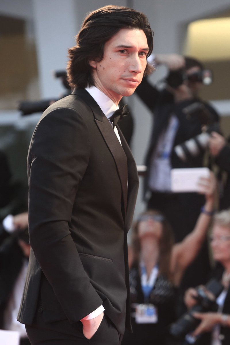 __waun__'s tweet photo. What kind of man💞
#starwars #tros #daisyridley #adamdriver #lukeskywalker #princessleia #chuwe #lendo #darthvader #padmeamidala #anakinskywalker #fanart #bensolo #bensoloedit #reylofanart #reylo #reyloedit #ewanmcgregor #gorgelucas #markhamill https://t.co/X6IXC21nQk