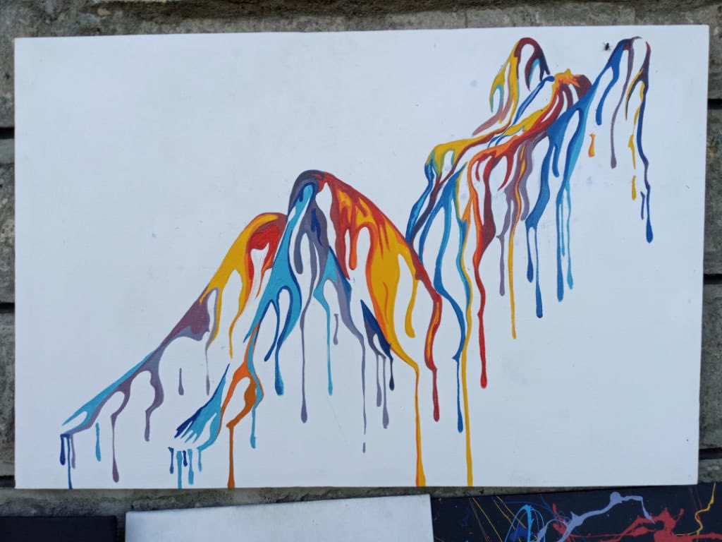 Tashalizz1's tweet photo. Guys, my neighbor does really amazing arts and I think he needs to blow up his customers pls retweet his customer might be in your timeline 👏🏽❤️ https://t.co/0I4YoVMq2o