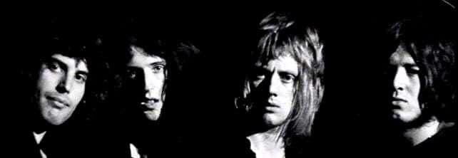 queenfcarg's tweet photo. 50 años de Queen. El 27 de Junio de 1970 tocaron por primera con Freddie y Mike Grose como bajista en el City Hall de Truro, Cornwall. Fueron anunciados como Smile, pero este fue el primer concierto de Queen. #queen #freddiemercury #brianmay #rogertaylor #mikegrose https://t.co/SWU0pndNNX
