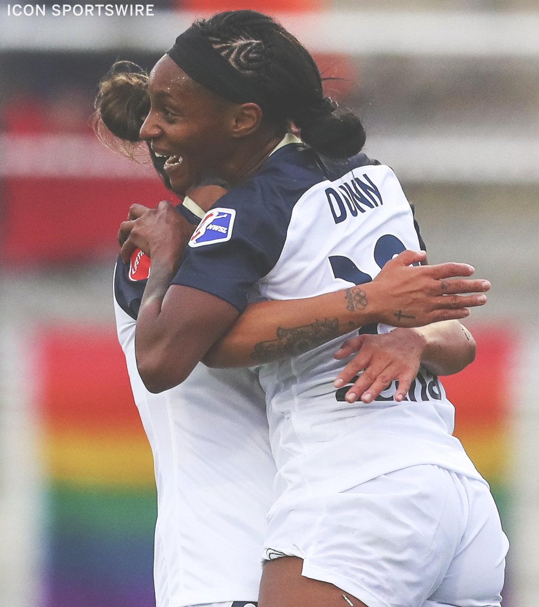 espnW's tweet image. THE @NWSL IS BACK TODAY 🙌