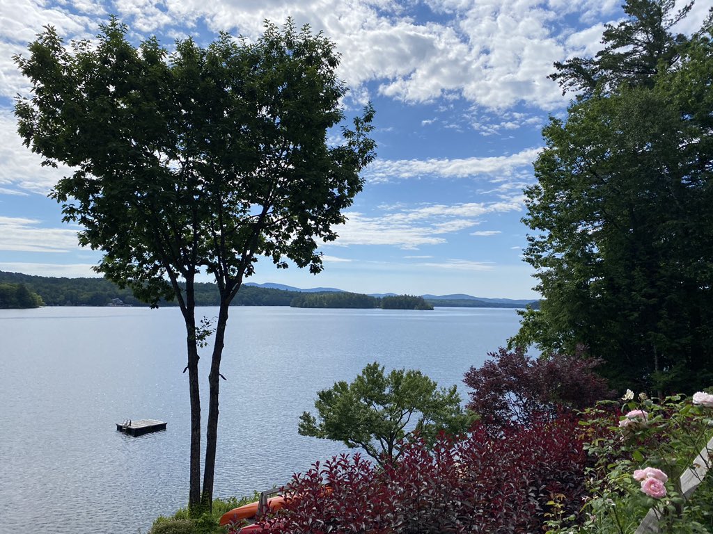laketimenh's tweet photo. Find your way to the lake ๐ธ #laketime #lakewinnisquam #603love #thisisnh #lakesregionnh #lakelifebestlife #mynh #nhlife #nhlakes https://t.co/cZbxwTvJr1