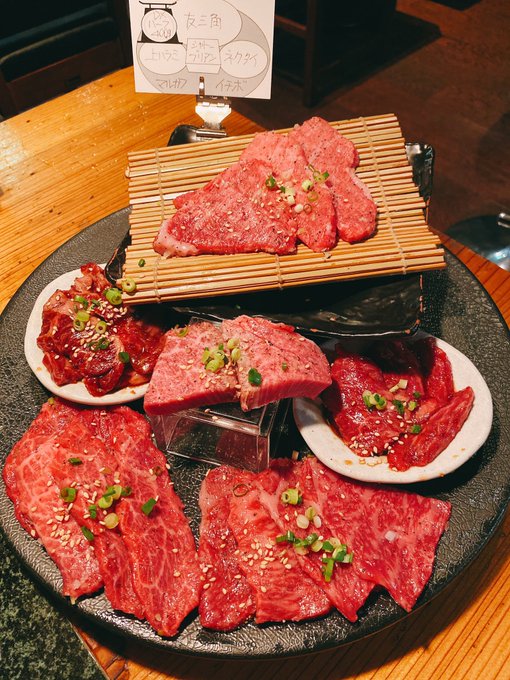 誕生日なので焼肉をご馳走になりました!!!!!
さいこう!!!! 