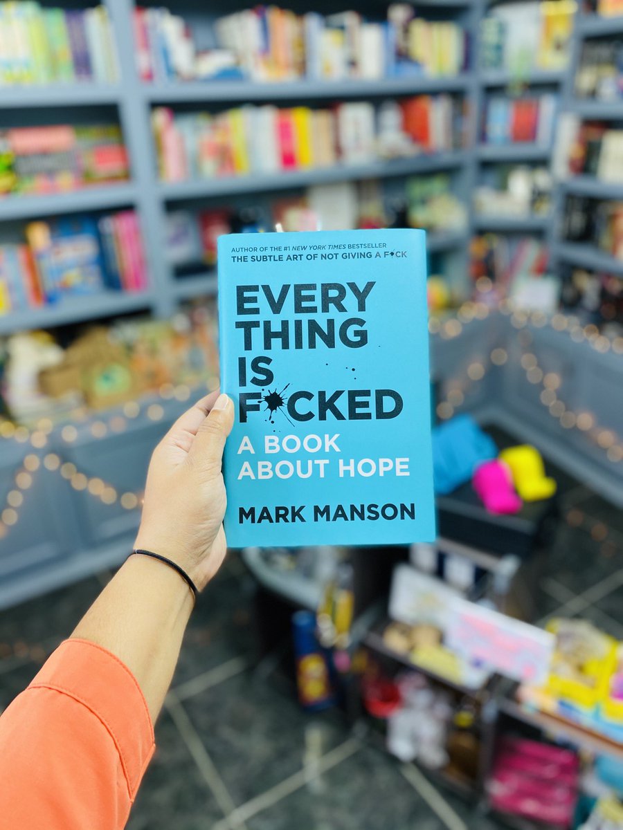 Scribbles_Q's tweet photo. RESTOCKED!!!🎊
Everything is F*cked - A Book About Hope by Mark Manson • WAS $195 • NOW $170! •
#markmanson #hope #inspirational #bookstore #trinidad #shoplocaltt https://t.co/b9W9ggRaRj