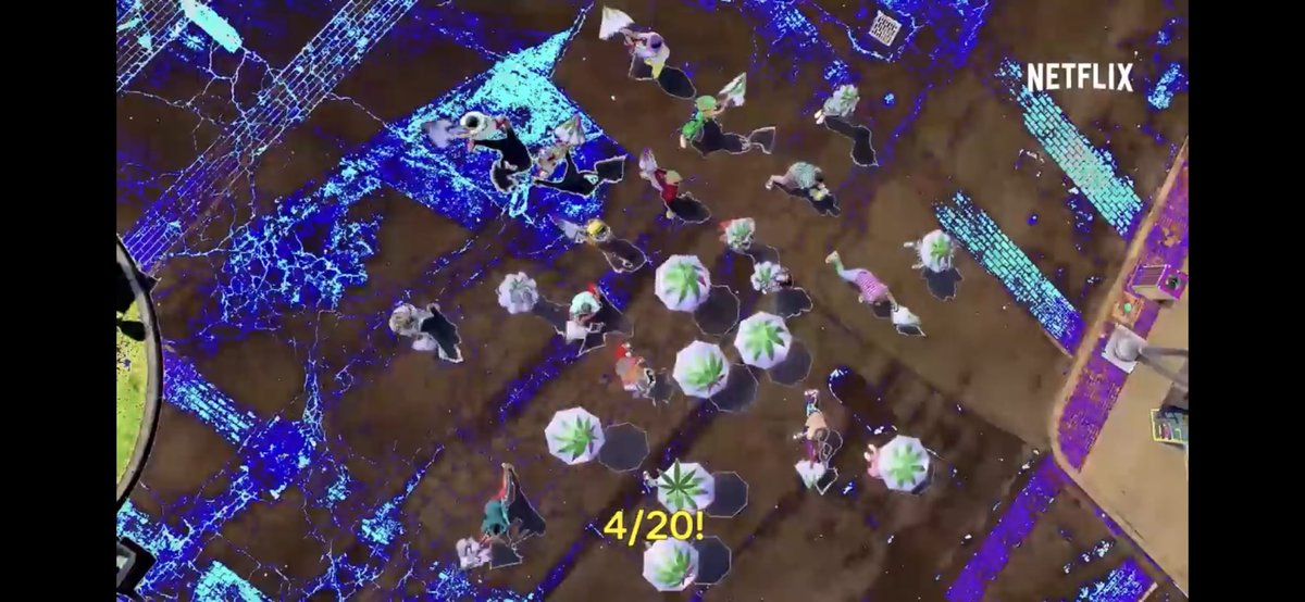 RedPill78's tweet image. Why is the face of a creepy, murderous clown interwoven with this trailer for a 420 musical?