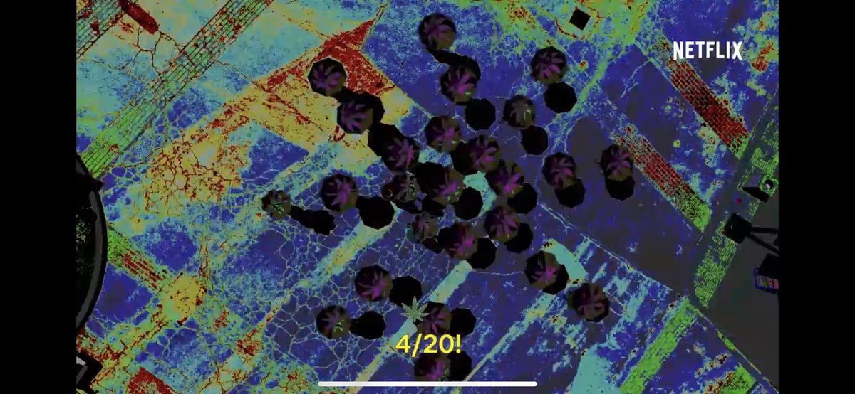 RedPill78's tweet image. Why is the face of a creepy, murderous clown interwoven with this trailer for a 420 musical?