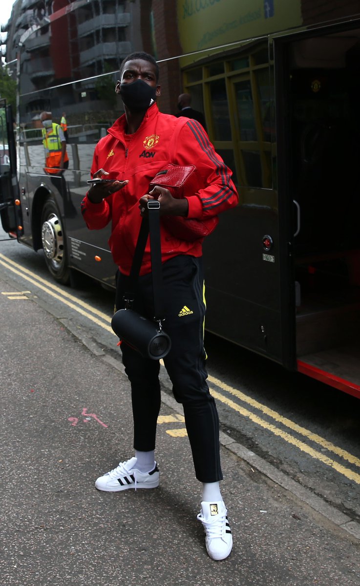 Paul Pogba dey bring that drip 💧  - Man United in Pidgin