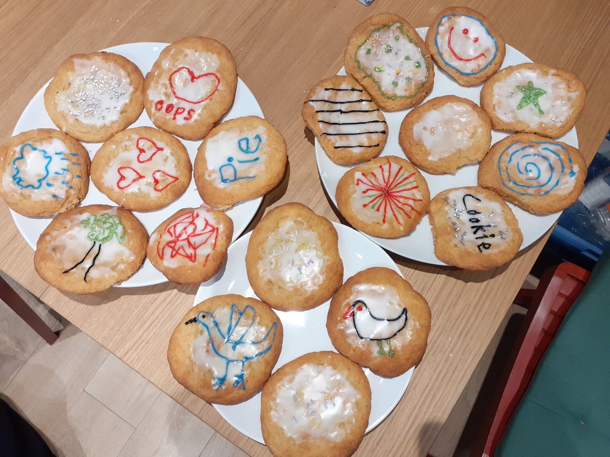 Emily Carlisle tweet media