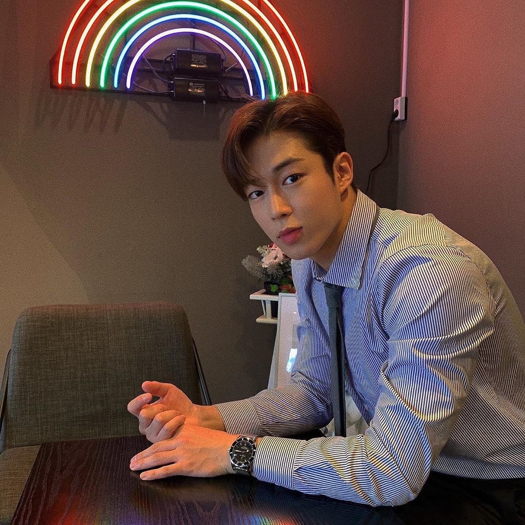 인스타 감성이 뭔지 아는 아이돌 | 인스티즈