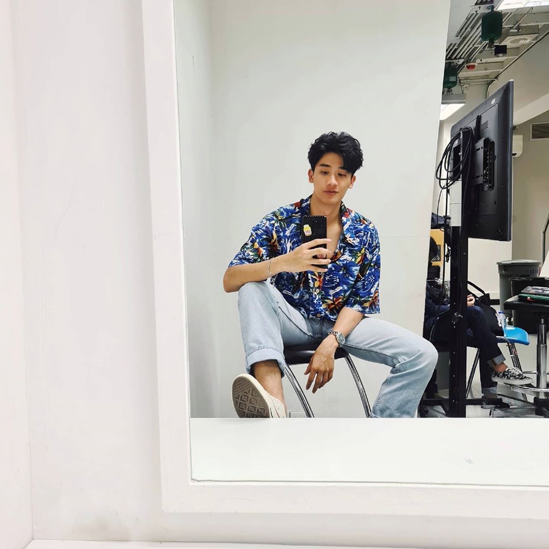 mirror selfies #Tawan_V  #bbrightvc