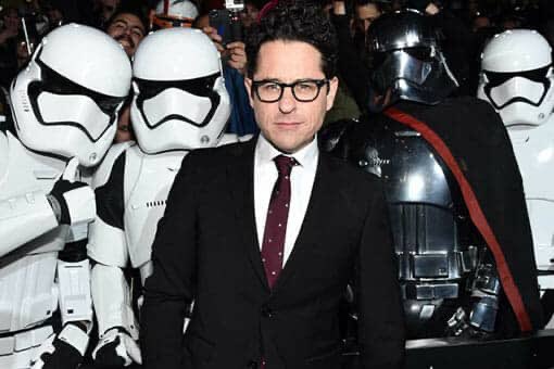 Happy bday to a director that change our perception of Star Wars. 
Happy bday JJ Abrams  