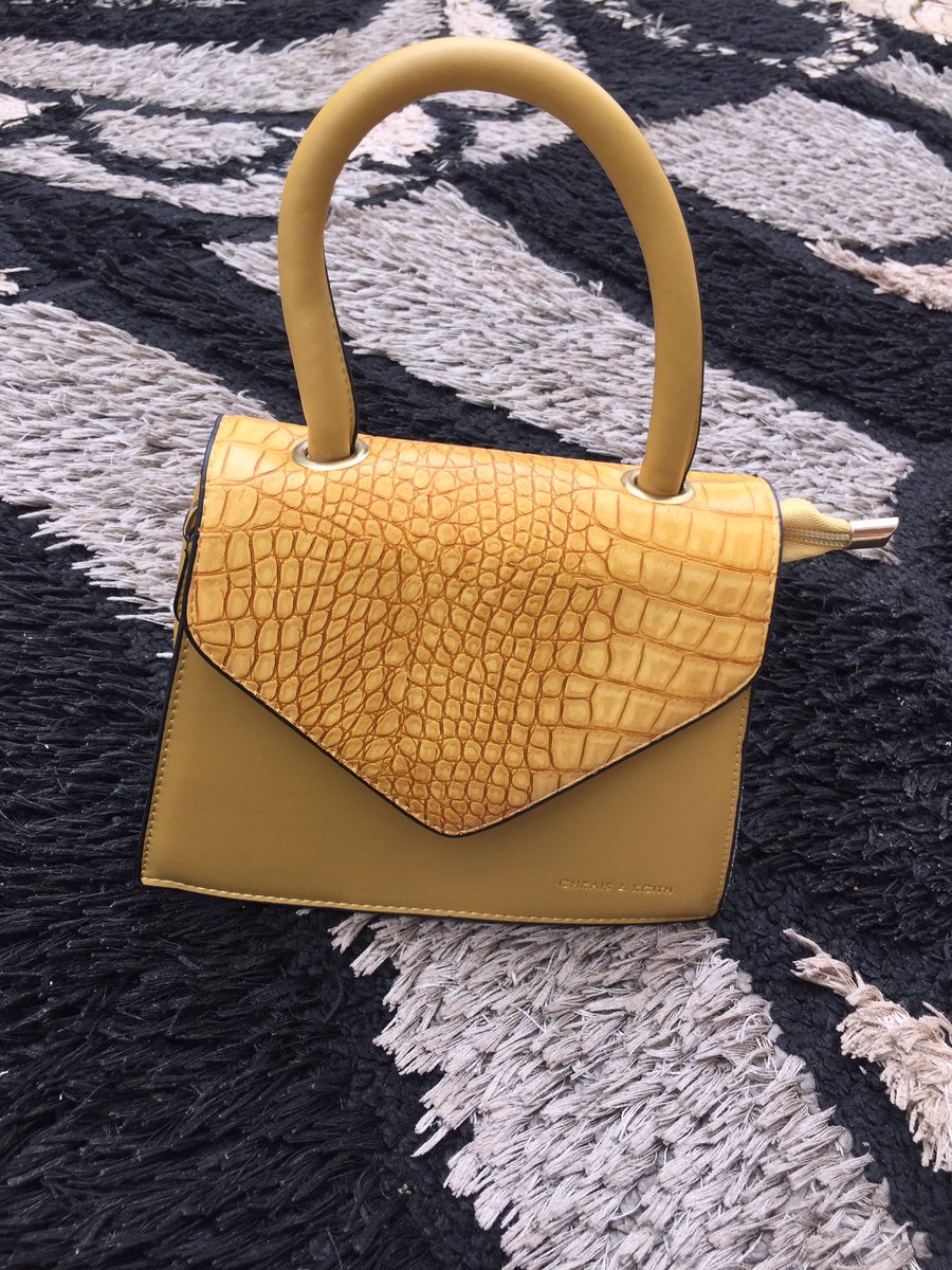 Yellow leather 'Jules bag' selling for ₦6500