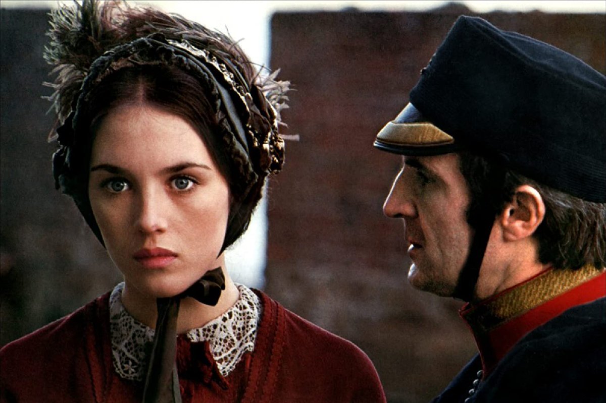 J L C Vaccine Ni Fn Rn Ni Lfi A La Comedie Francaise L Ecole Des Femmes Le Petit Chat Est Mort Puis Ondine De Giraudoux 10 Ans Plus Tard J Ai