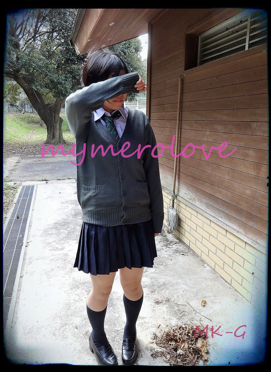 制服露出hashtag