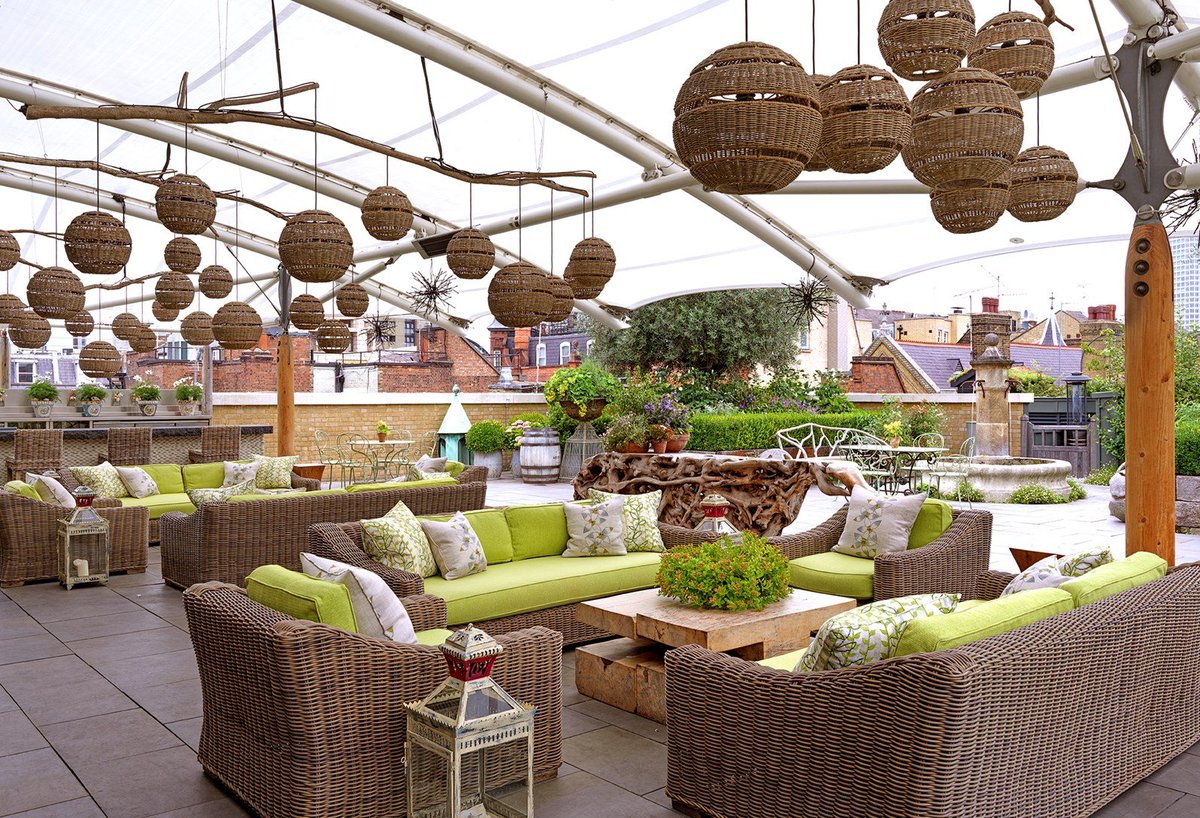 afinehour's tweet photo. Soho is full of secret hideaways,  but our favourite spot to escape the crowds on a Summer's day is the terrace bar at The Ham Yard Hotel. Once lockdown is over, we highly recommend seeking out this oasis of calm. 

#HamYardHotel #RooftopBars #SummerInLondon https://t.co/nPbr6BZAku
