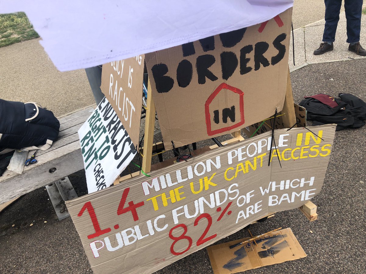 nadiaiona's tweet photo. So proud of Lewisham @LDNRentersUnion crew today out protesting today 💜

Our demands:
📣Scrap NRPF 
📣Scrap Right to Rent 
📣Cancel Rent Debt
#CantPayWontPay https://t.co/6oIx5rFDph