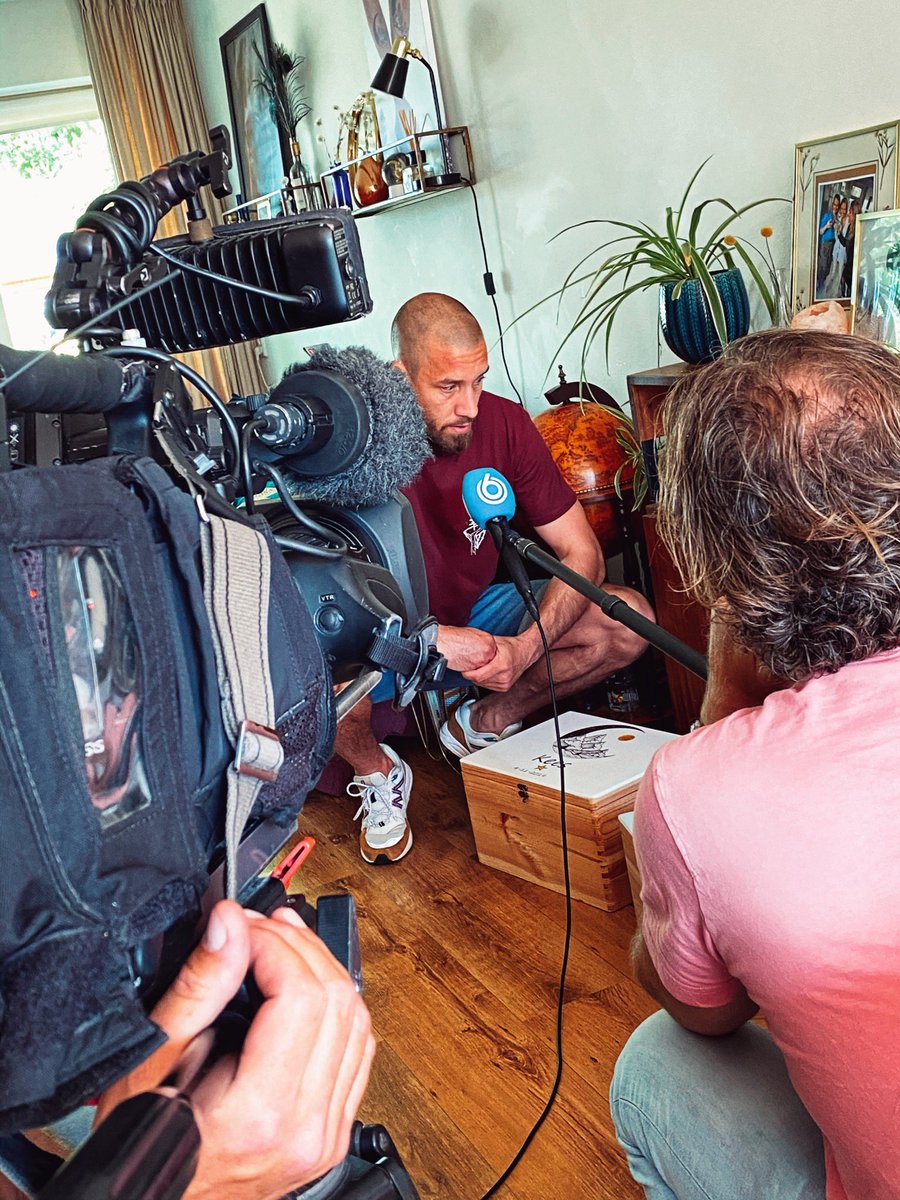 Dan staan opeens de mannen van Hart van Nederland een item te filmen over byKees* ❤️. byKees* raakt en doet wat met de mensen. Geweldig trots op onze mannetjes ✨✨ #bykees #sbs6 #hartvannederland #binnenkortoptv