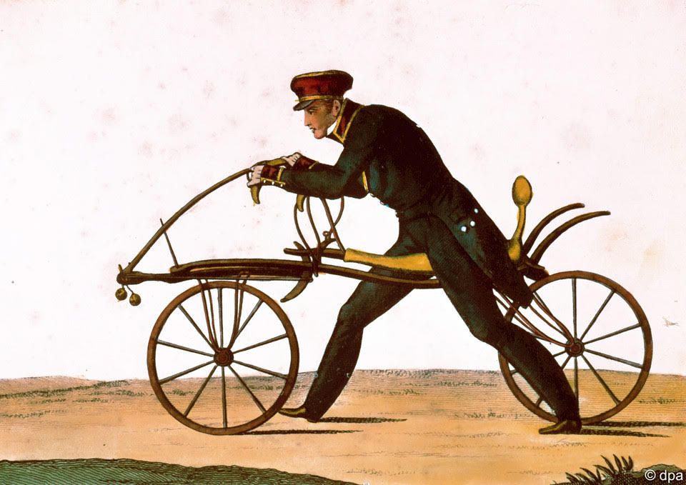 GermanyinUSA's tweet photo. Did you know the first bicycle was invented by a German over 200 years ago?⁣⁣⁣⁣⁠
⁣⁣⁣⁣⁠
This wooden bike, the Draisine, was invented by Baron Karl von Drais. It had no pedals, gears or chains. Riders had to keep one foot off and kick until the bicycle started rolling. https://t.co/7oAN2g0sbg