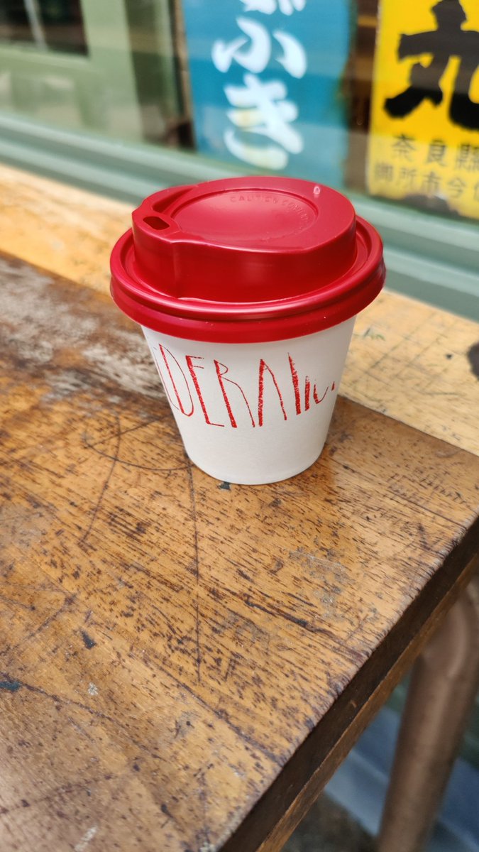 moghraby's tweet image. Oh YES they are!!! 👏🥳☕
@Fed_Coffee back &amp;amp; on form with fab #flatwhite @curveroasters 
Just the right medicine before heading to @MaudsleyNHS for oncall assessment! 
#weekendFun #NHS