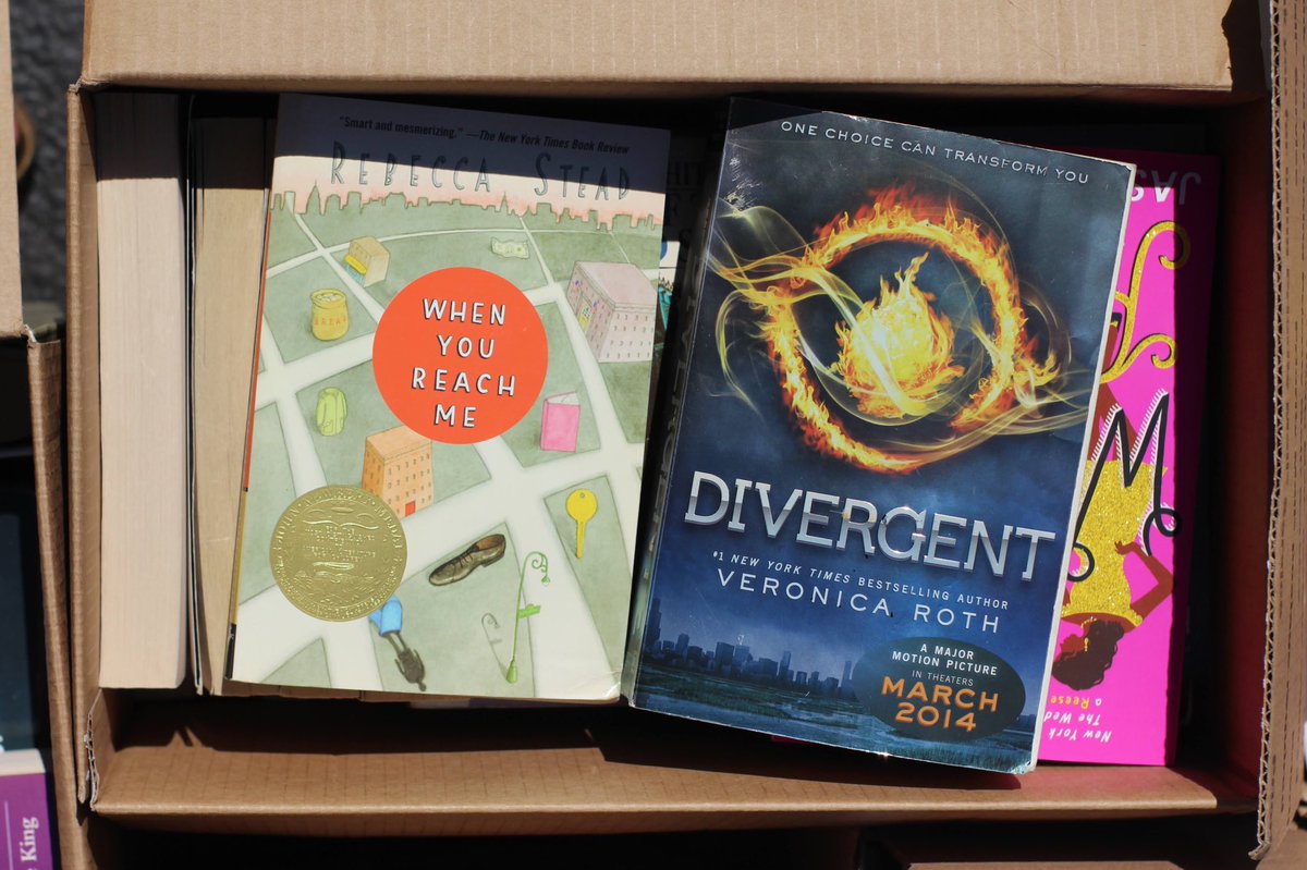 WriteRochester's tweet image. Our first book drive was a success! We were able to donate 2,827 books to Bright Red bookshelf! We truly appreciate everyone who donated; keep an eye out for more book drives soon!