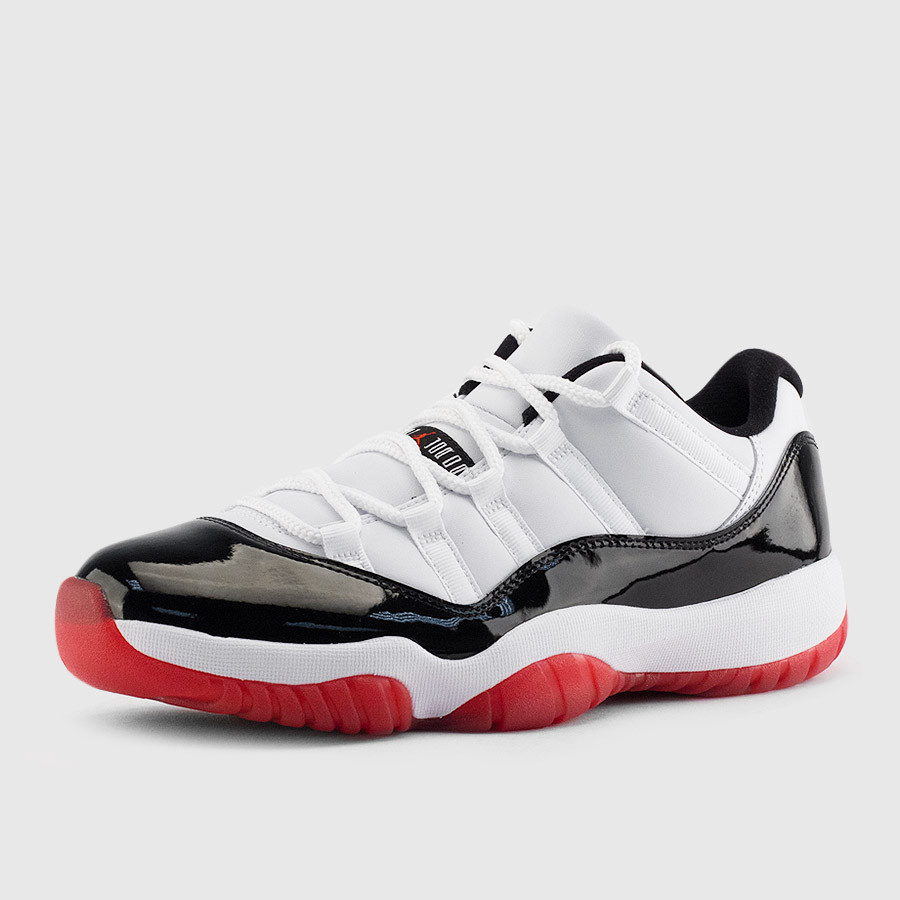 jordan 11 low snipes