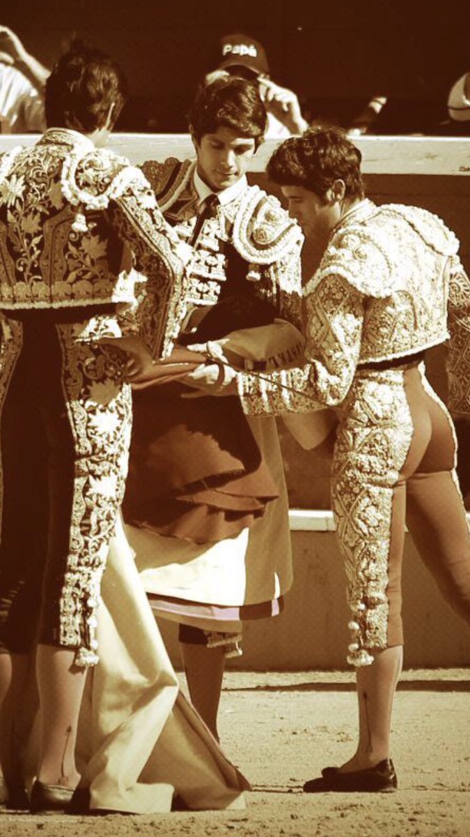 Hoy, 27 de junio, celebramos el quinto aniversario de la alternativa de #MartínEscudero. ¡Muchas felicidades!