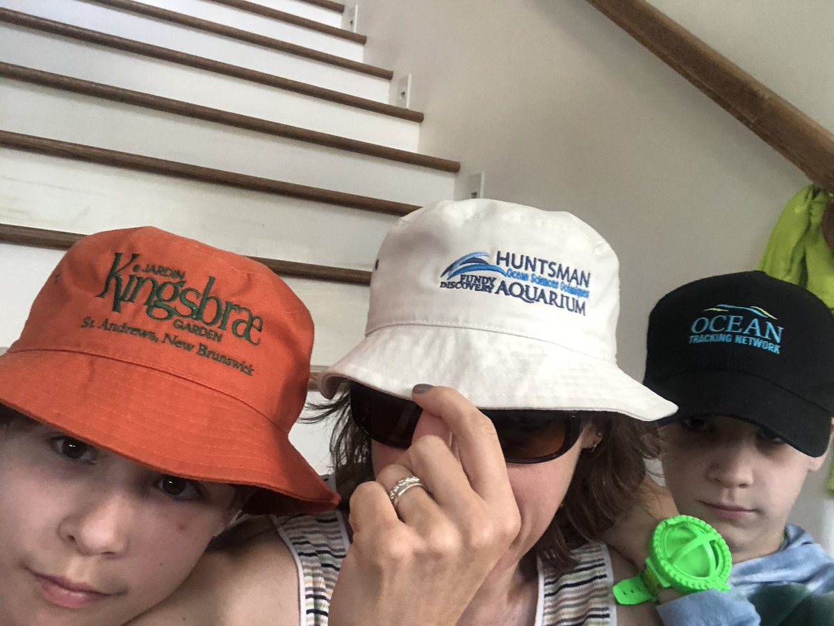 Off to <a href="/ministersisland/">Ministers Island</a> as a hiking advertisement <a href="/KingsbraeGarden/">Kingsbrae Garden</a> <a href="/FundyAquarium/">Huntsman Aquarium</a> <a href="/OceanTracking/">Ocean Tracking Network</a>