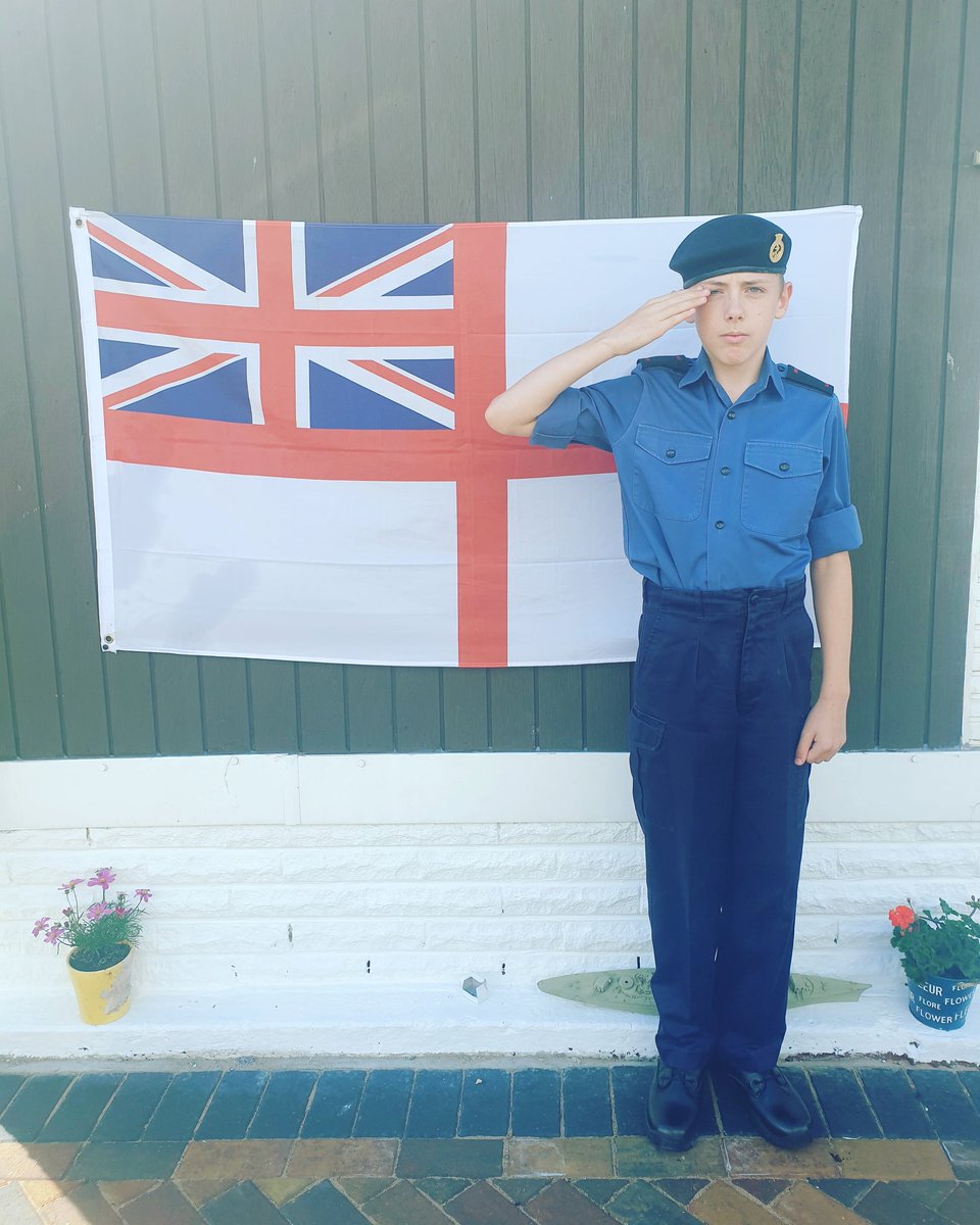 ClareFunsize85's tweet photo. @ArmedForcesDay #SalutingOurForces thank you all! 👍 @TroopRMC @MedwayTownsSC https://t.co/VNIdPcUT5M