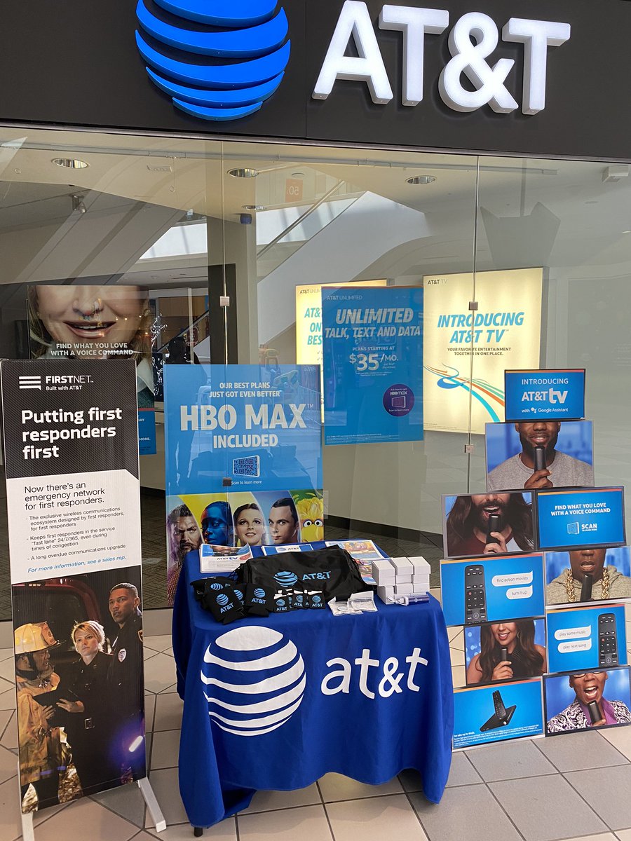 JamesThibeau's tweet photo. Switch over ready! 
Let’s Go!! 
Happy selling everyone!! @LawVulakh @pnixnix @keroninc @ninarecupero1 @TheRealOurNE https://t.co/BmPOGUdW9n