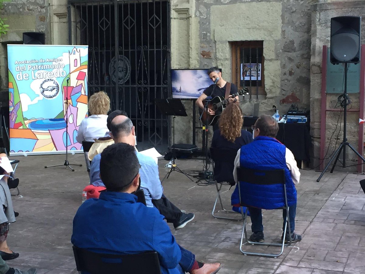 Retomamos nuestra presencia por estos lares con imágenes  de la entrega ayer de premios del concurso de microrrelatos “Memorias de la Puebla Vieja” Gracias a <a href="/zetahv/">Zoraida Hijosa /❤️</a> y <a href="/charolosa/">Charo Losa Martinez</a>  por acompañarnos <a href="/cantabriaes/">Gobierno Cantabria</a> <a href="/aytolaredo/">Ayuntamiento de Laredo (Cantabria)</a> Gracias a <a href="/lenke_music/">Lenke</a> por su música