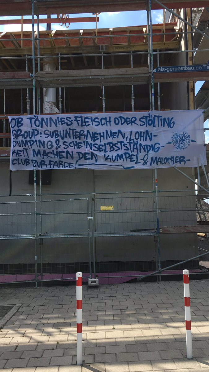 S04_News's tweet photo. Ob Tönnies-Fleisch oder Stölting Group: Subunternehmen, Lohn Dumping &amp; Scheinselbständigkeit machen den Kumpel- &amp; Malocherclub zur Farce! #S04 #SCFS04 #S04demo https://t.co/F13bnOwKDD