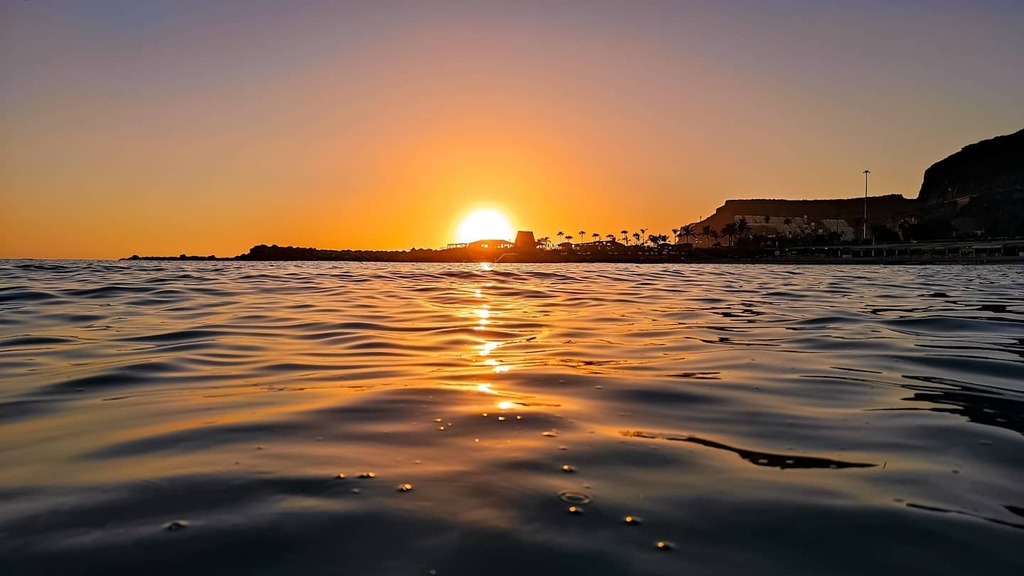 HectorlemonMi's tweet photo. Sunset Colors | Redmi Note 9 Pro.
.
#RedmiNote9Series #ConXiaomi #MiCommunity #GranCanaria_Pictures #MiExplorers #Xiaomi #CanaryIslands #GranCanaria #XiaomiEspaña #Miphotgraphy #latituddevida #VenACanarias #canary #canaryisland #canary_islands #canarias… https://t.co/pKNNT9Gu6o https://t.co/m7bftlMHnN