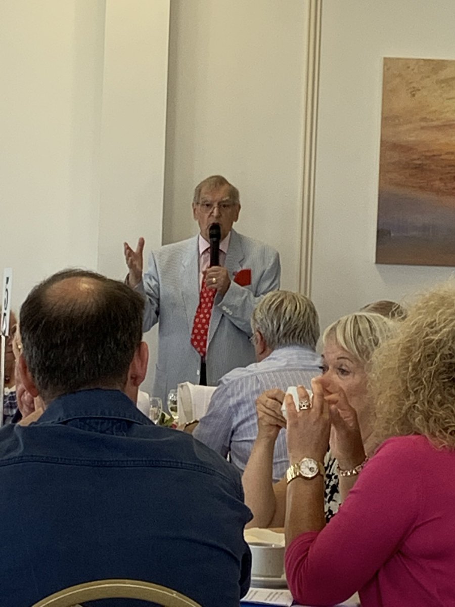 DrSusanWilson's tweet photo. A lovely lunch today at Les Cotils to welcome Jose Paine as the new Music Director of Festiva.Roy Sarre’s service for 35 years lifting up the Lord Jesus’ name in Guernsey 🇬🇬 as the founder &amp; Director of Festiva, has been energetic &amp; so faithful. Thank you Roy &amp; welcome to Jose.💕 https://t.co/NMqtAsoyGs