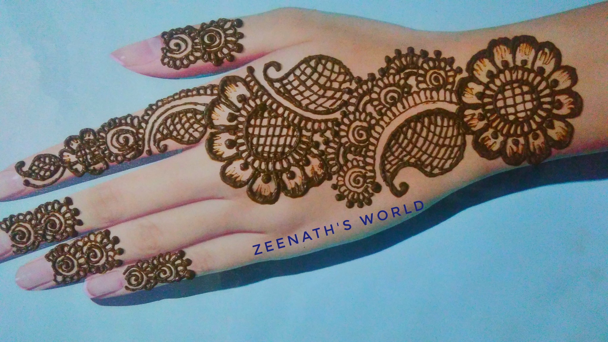 Zeenath S World Back Hand Mehndi Design T Co 53eqbhtn8o Arabicdesign Backhandmehndi Mehndi Mehndidesign Mehndidesigns Henna Hennadesign Hennadesigns Mehandi Mehandidesign Mehandidesign Mehendi Mehendidesign