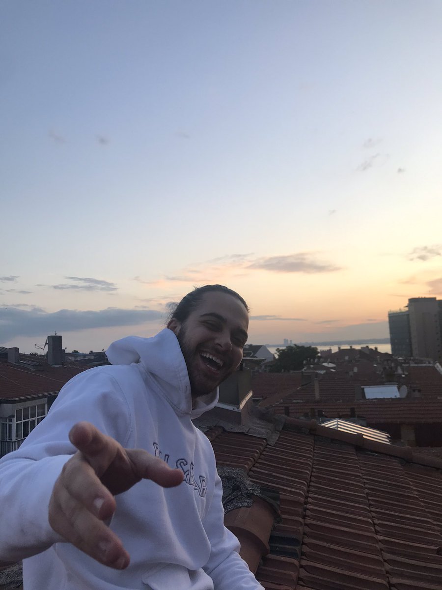 Önemli olan da mutlu olabilmek değil mi