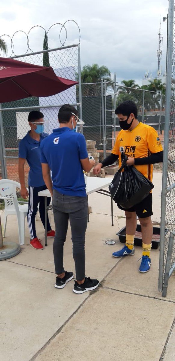 futcenter's tweet photo. Siguiendo todos los protocolos sanitarios “Futcenter Bugambilias” reinicia actividades #CompartimostuPasionporelFutbol #FairPlay #Futbolaotronivel https://t.co/V76BxiKz3I