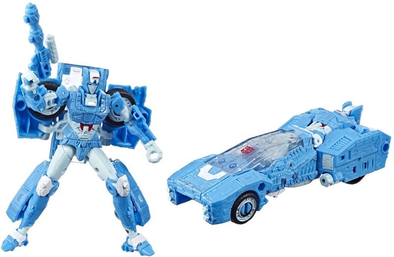 Chromia is an oddity. She already had a great figure but to complete the Orthia set I was eagre to add another version of the Moonracer mold. This was not it. It's not as good as her bike body, its not as good as the combiner limb version of this design.Nightbird was also bad