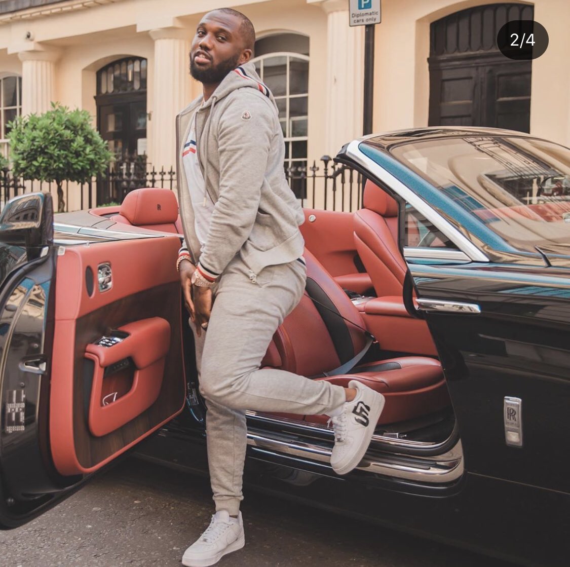 Seeing one of your best rappers wearing the trainers you made for him is a good feeling ❤️