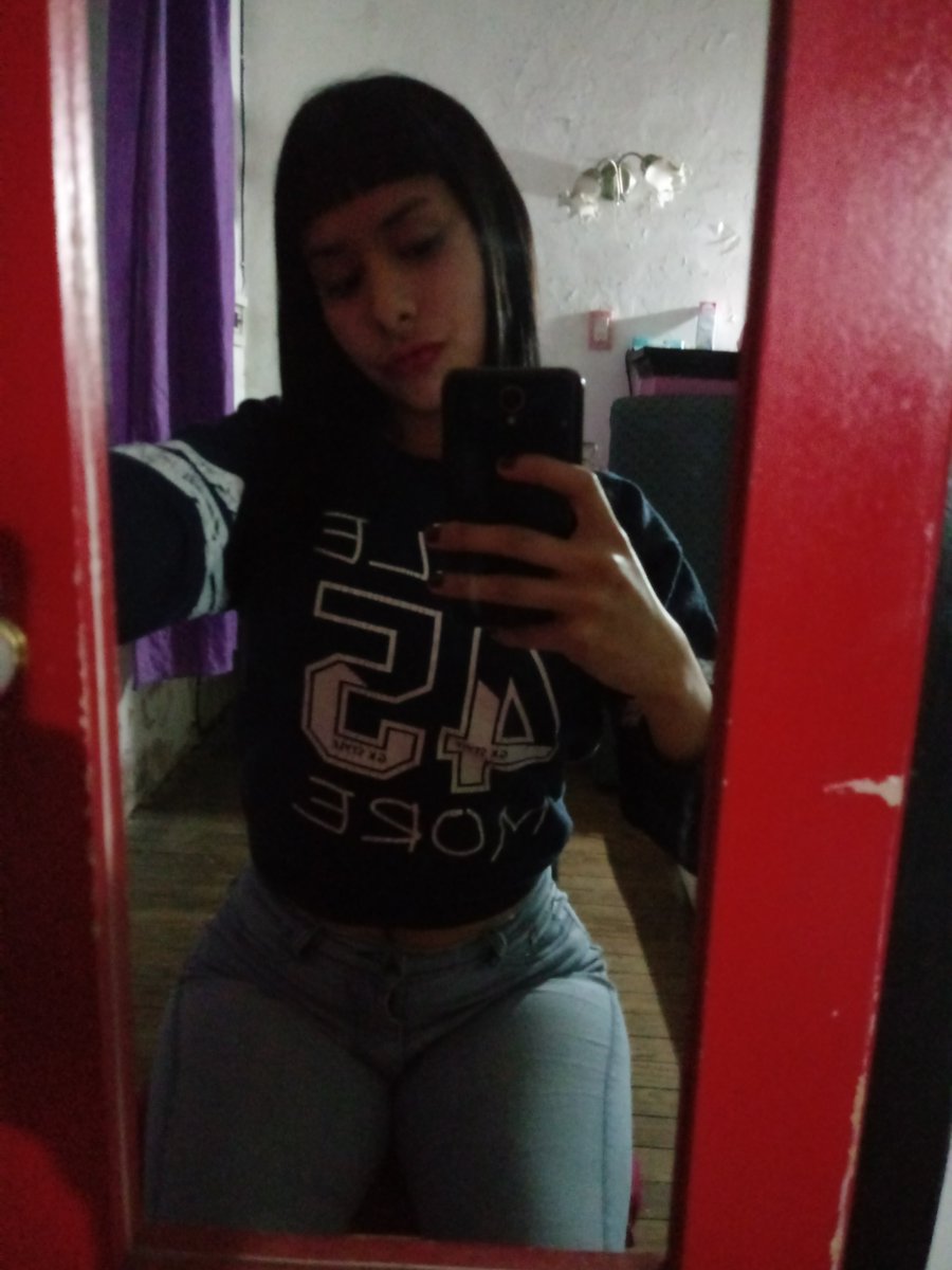 luuligutierrez_'s tweet photo. 😙 https://t.co/eaVA6C3yKG