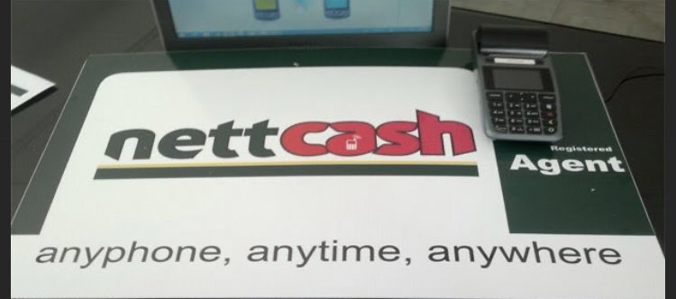 5/ Ecocash followed Netone in the market. •Ultimately each mobile operator had a money service - Telecash, OneWallet, Ecocash. •But u don’t need a mobile network to provide such a service. So a 4th service entered the market. It was called Nettcash. It later became Getcash.