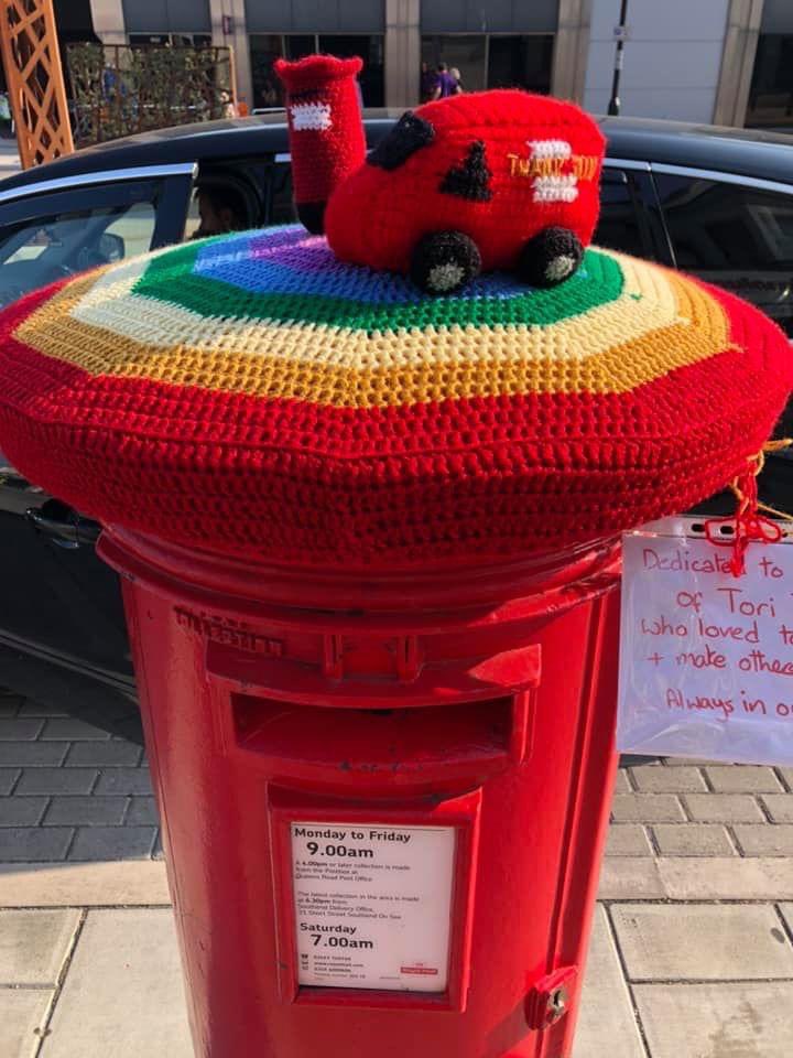 PrideOfBritain's tweet photo. We love this crocheted lockdown memory created by Ally from Southend on Sea in Essex. She wanted to say thank you to all the postal workers and also to remember her friend Tori who sadly lost her life during the pandemic #ourprideofbritain #whosyours https://t.co/cWDrW8kwdL