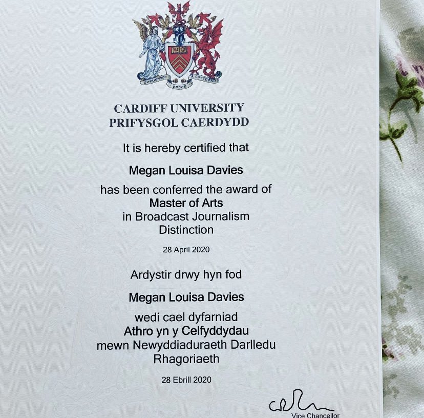megandaviesbbc's tweet image. And just like that, we graduated through the post. Diolch am bopeth @BroadcastCJS @salisaysthings @tonyonthephone ✨#CardiffTrained