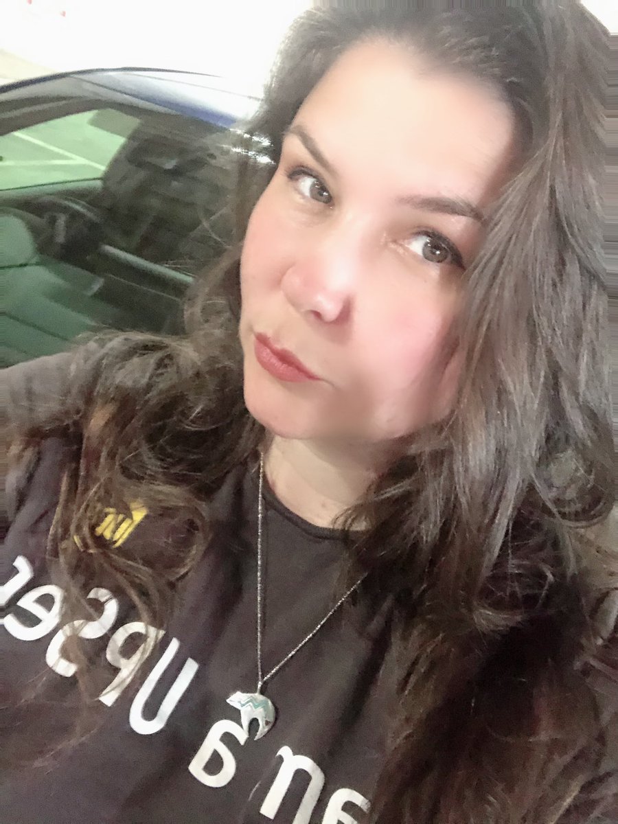 Heather Roberts 💜 tweet media