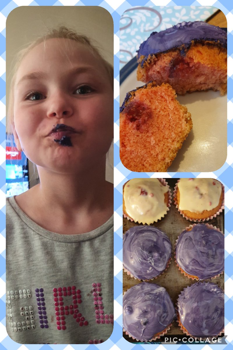 Printed the muffin recipe, brought the ingredients & then they put their creative twist on it and made something completely different! Pink cupcakes injected with homemade strawberry coolie and topped with eaten mess white choc/galaxy marshmallow #oasiscreativeweek @OasisWarndon