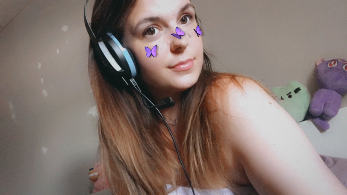 cynbubs's tweet photo. BUG OFF TIME!!!! playing some ACNH rn, and then some more Pokémon later 🥰 

https://t.co/kbXuvQN8gm 

#twitch #RoadToAffiliate #acnh #ACNHBUGOFF #SupportSmallStreamers #NintendoSwitch https://t.co/kySbhTt9HR