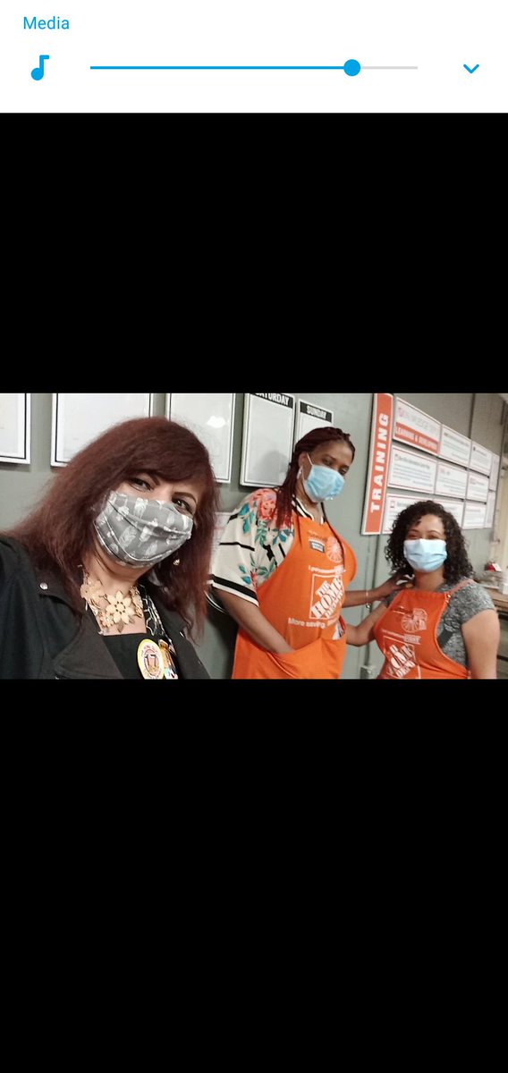 lovdeva_lovina's tweet photo. Simone will miss you very much ❤️ Good Luck all the best in your new store https://t.co/sARDtxuXIb