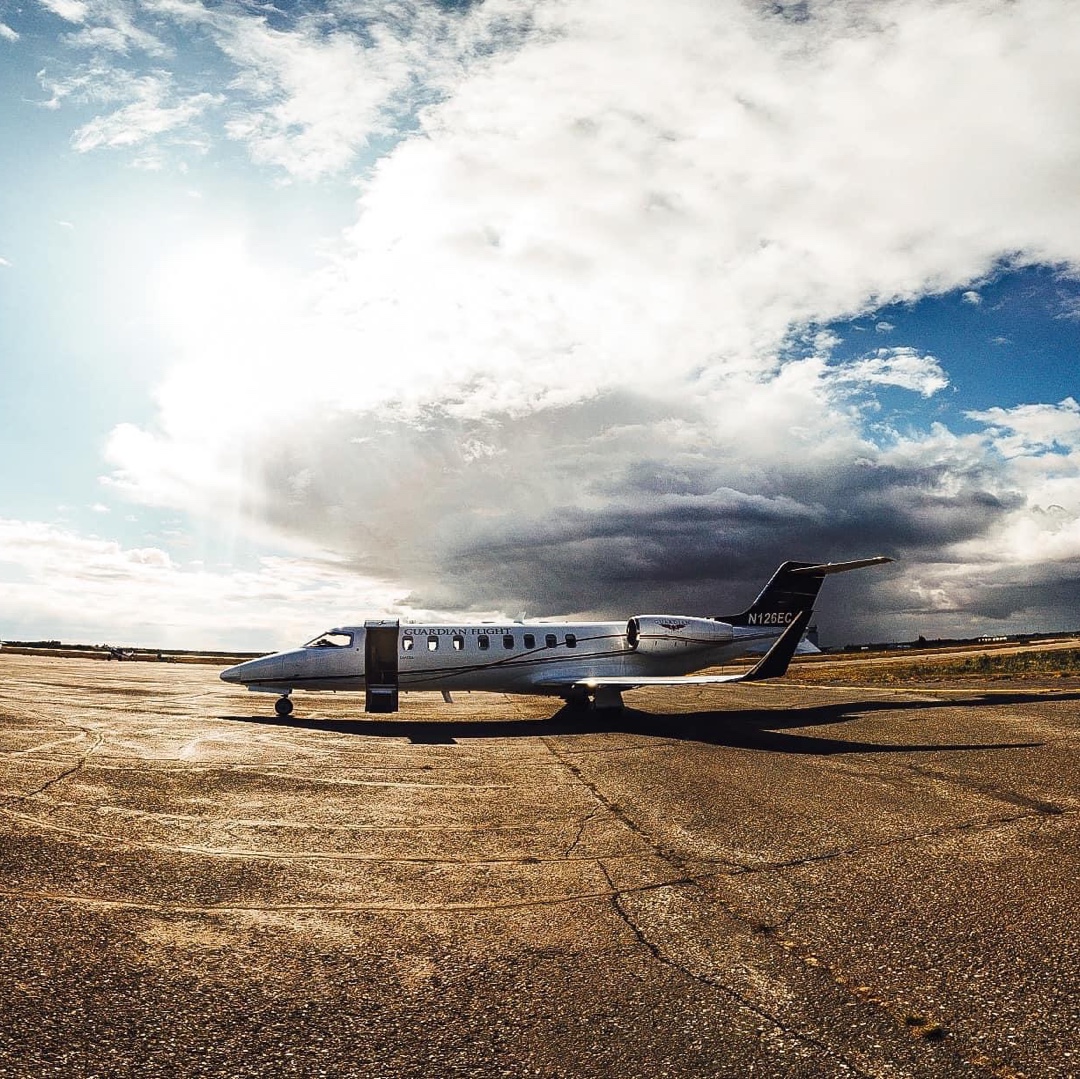 The views in Kotzebue this week were outstanding! Strong work Brant, Ressa, and Tarek! 

📸: Brant O.

#GuardianFlightAlaska 
#CriticalCareNurse 
#CriticalCareMedic 
#MedEvacPilot 
#MedEvac 
#FlightCrew 
#Aviation 
#GuardianFlight 
#AlaskaLife