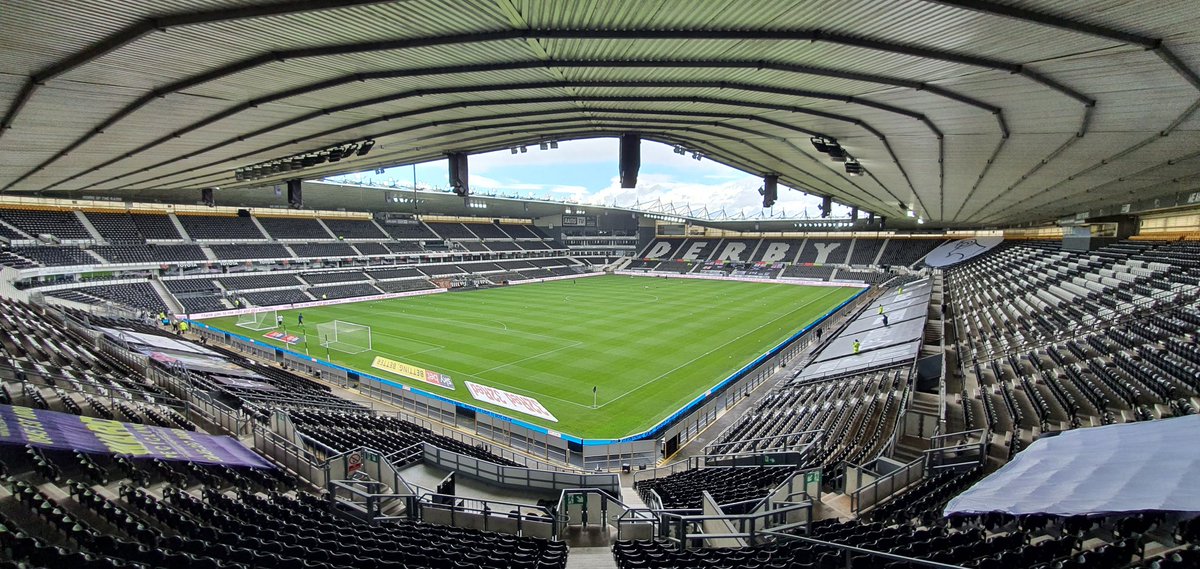 apiximages's tweet photo. JUST back from photographing @dcfcofficial. Please pass on my thanks to all involved at the club who made it a safe environment for us to work in, and for the very well managed entry and exit to the stadium. Excellent! https://t.co/pqSnvSU0xe